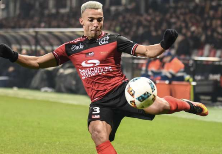 爱游戏视频-包含甘冈主场力挫对手，保持不败的词条