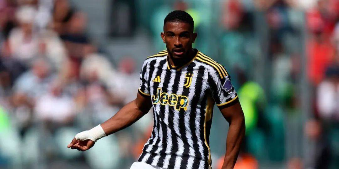 爱游戏vip注册-关于利物浦防线稳固,力拼卡尔蒂斯全力拿分的信息