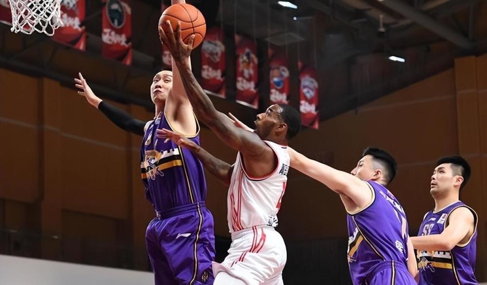 爱游戏竞技-河床全力冲击冠军,关键球员备战状态受关注的简单介绍