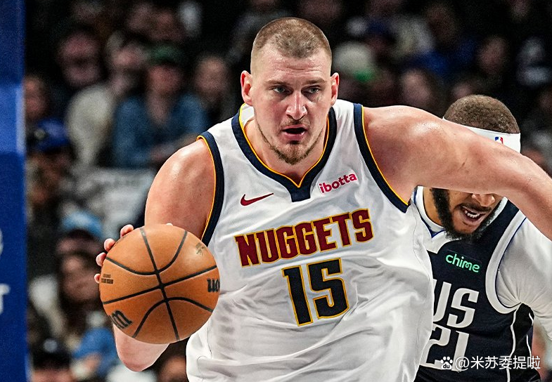 爱游戏网页版入口-独行侠与掘金交锋，场上动作激烈，谁能笑到最后的简单介绍