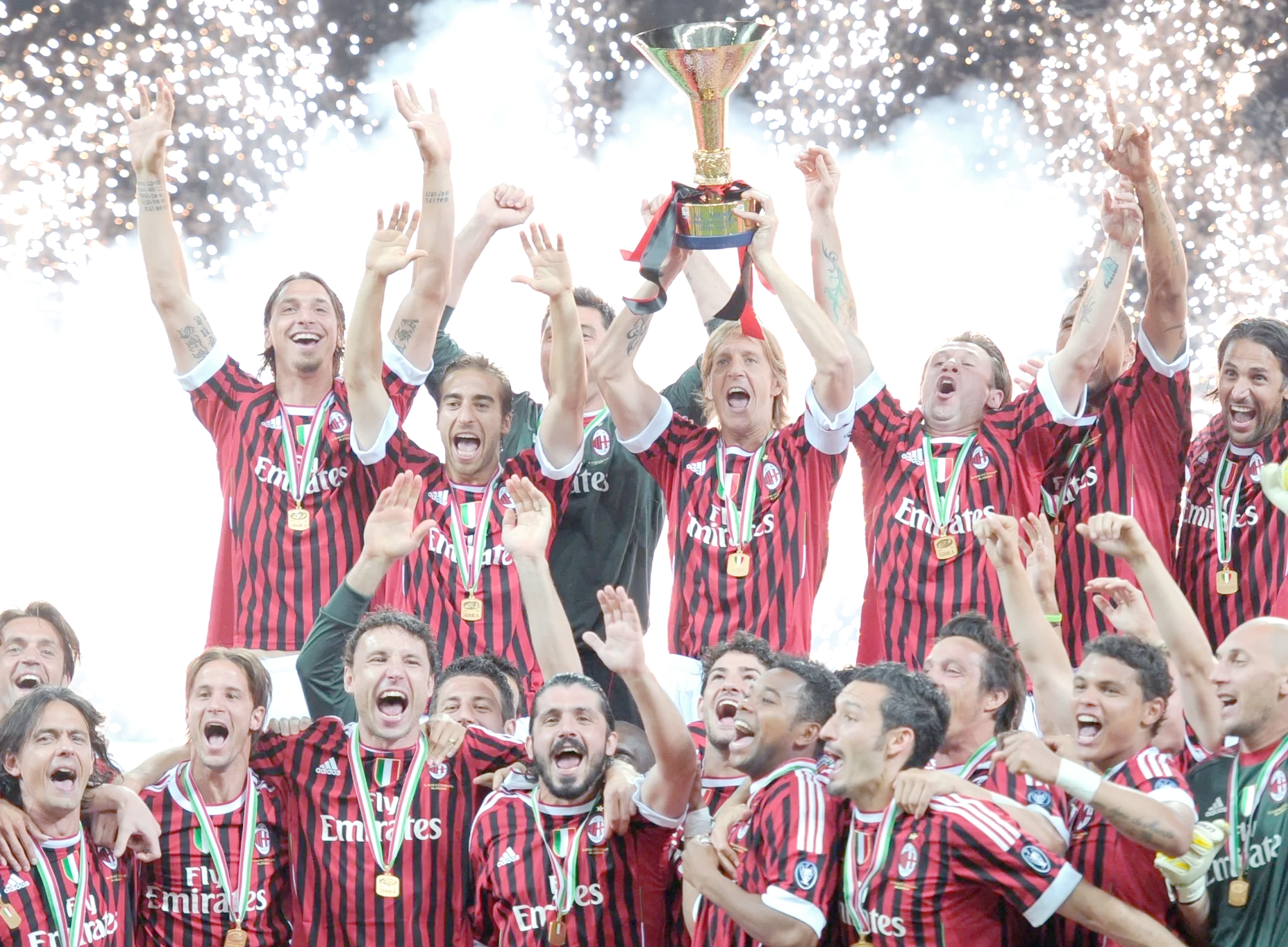 爱游戏官网app-关于AC米兰遭遇惨败,领先被缩小的信息