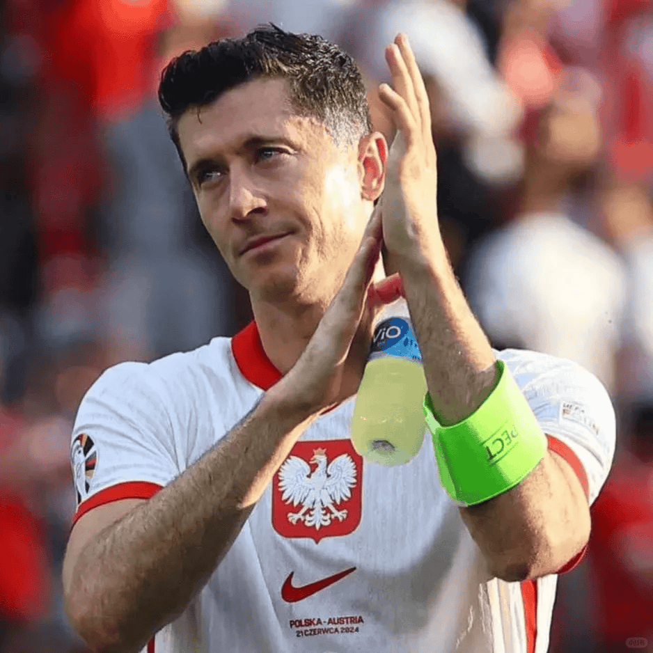 爱游戏vip注册-波兰队备战全力以赴,力争晋级