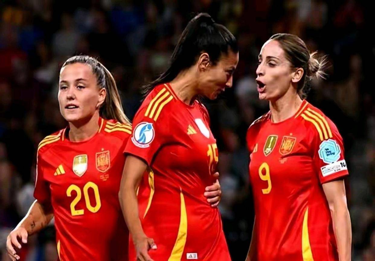 爱游戏网页版入口-欧洲女足赛事即将开始,各队备战中