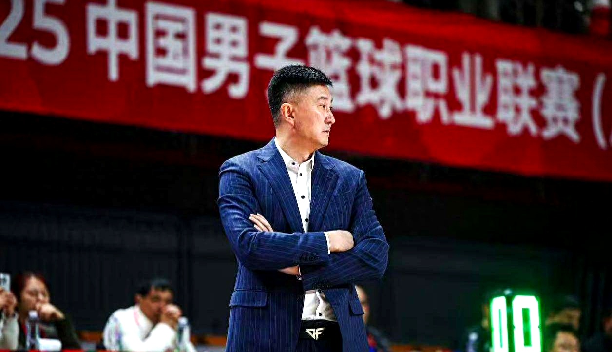 爱游戏app-广东宏远全队低迷,未能守住胜局的简单介绍