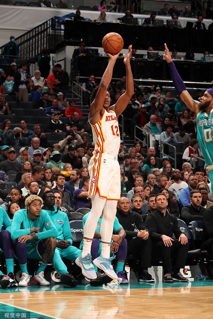 爱游戏中国官网-关于惊心动魄：黄蜂与老鹰的比赛或将打出高潮的信息