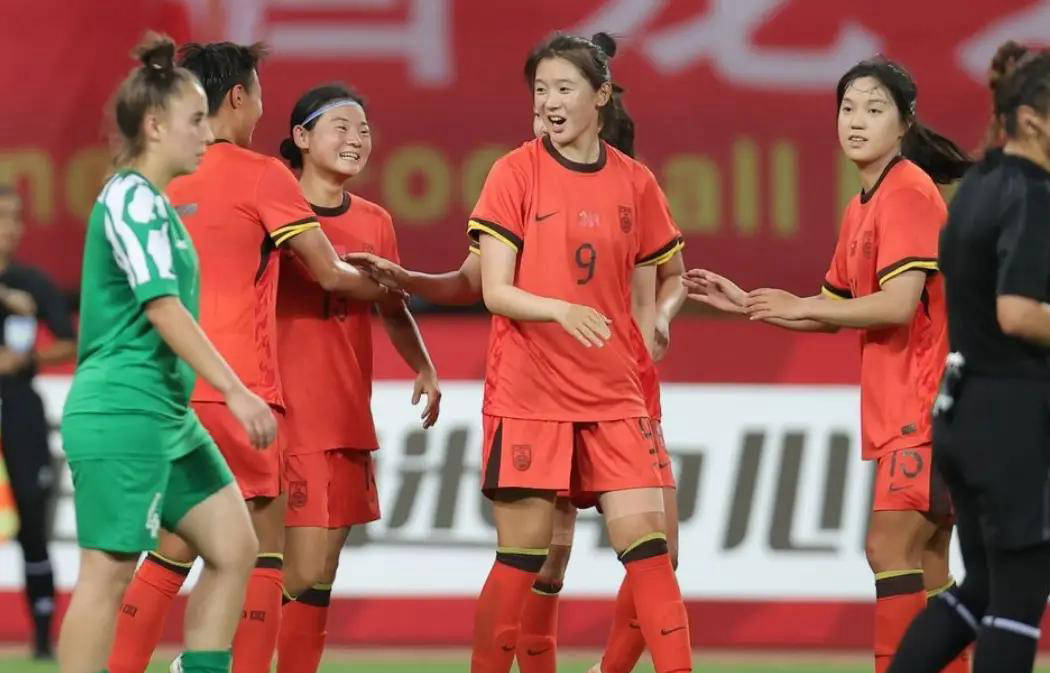 爱游戏竞技-足球新闻热点:女足比赛带来的精彩对决!的简单介绍