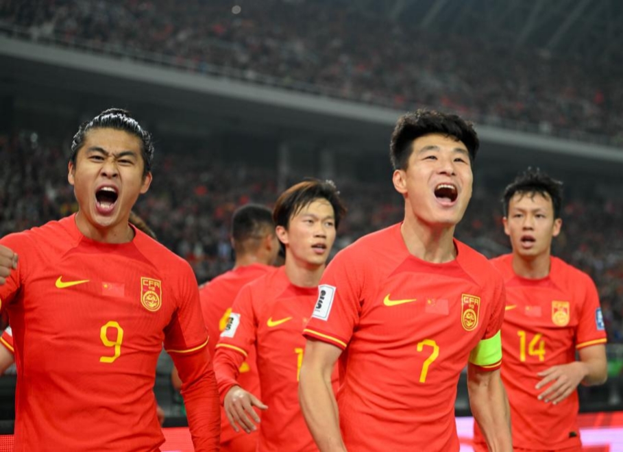 爱游戏app-足球赛场创造辉煌,中国队赢得喝彩
