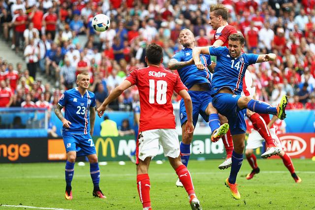 爱游戏链接-葡萄牙客场战平爱尔兰,晋级欧洲杯预选赛的简单介绍