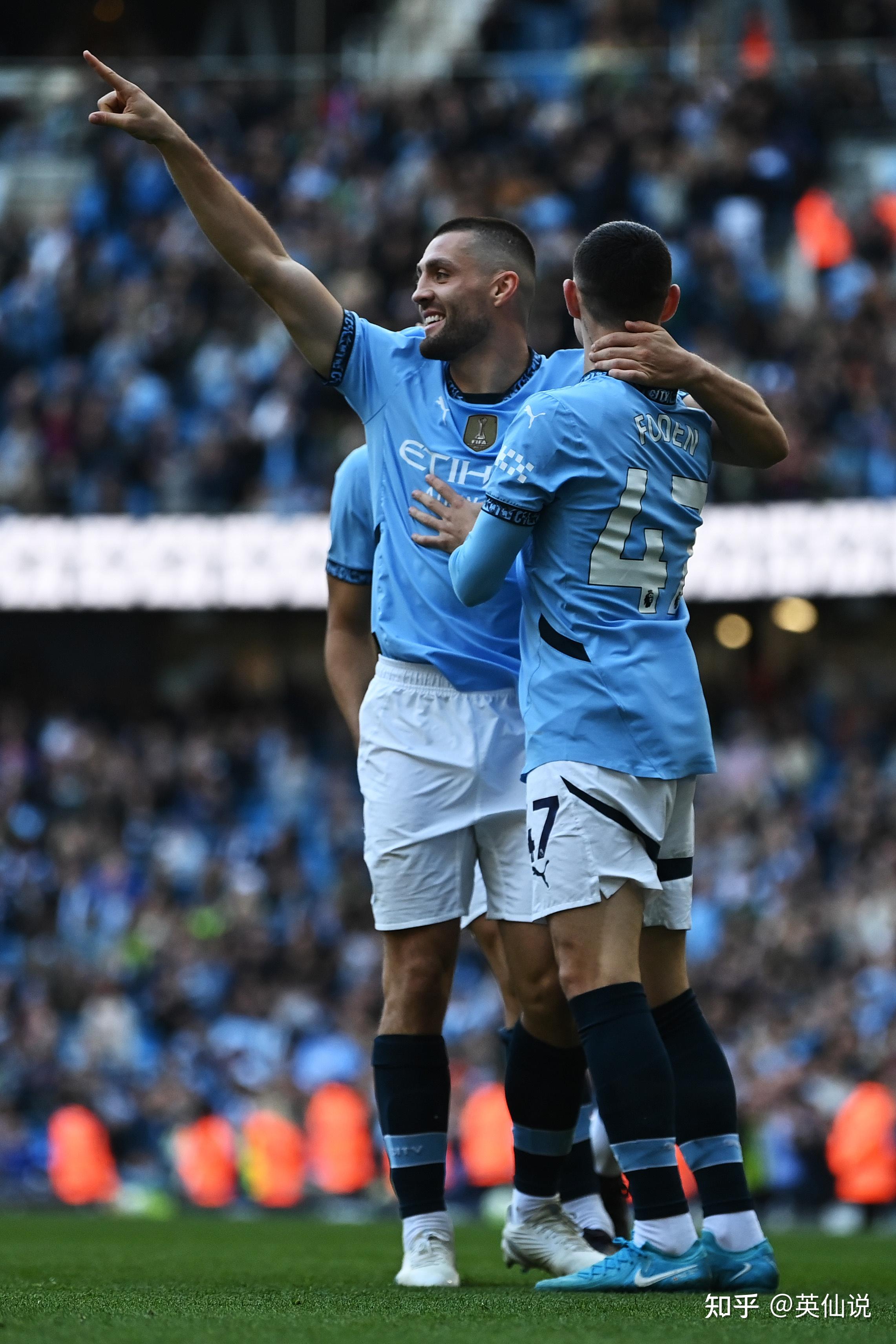 爱游戏馆-曼城客场大胜,稳居英超榜首