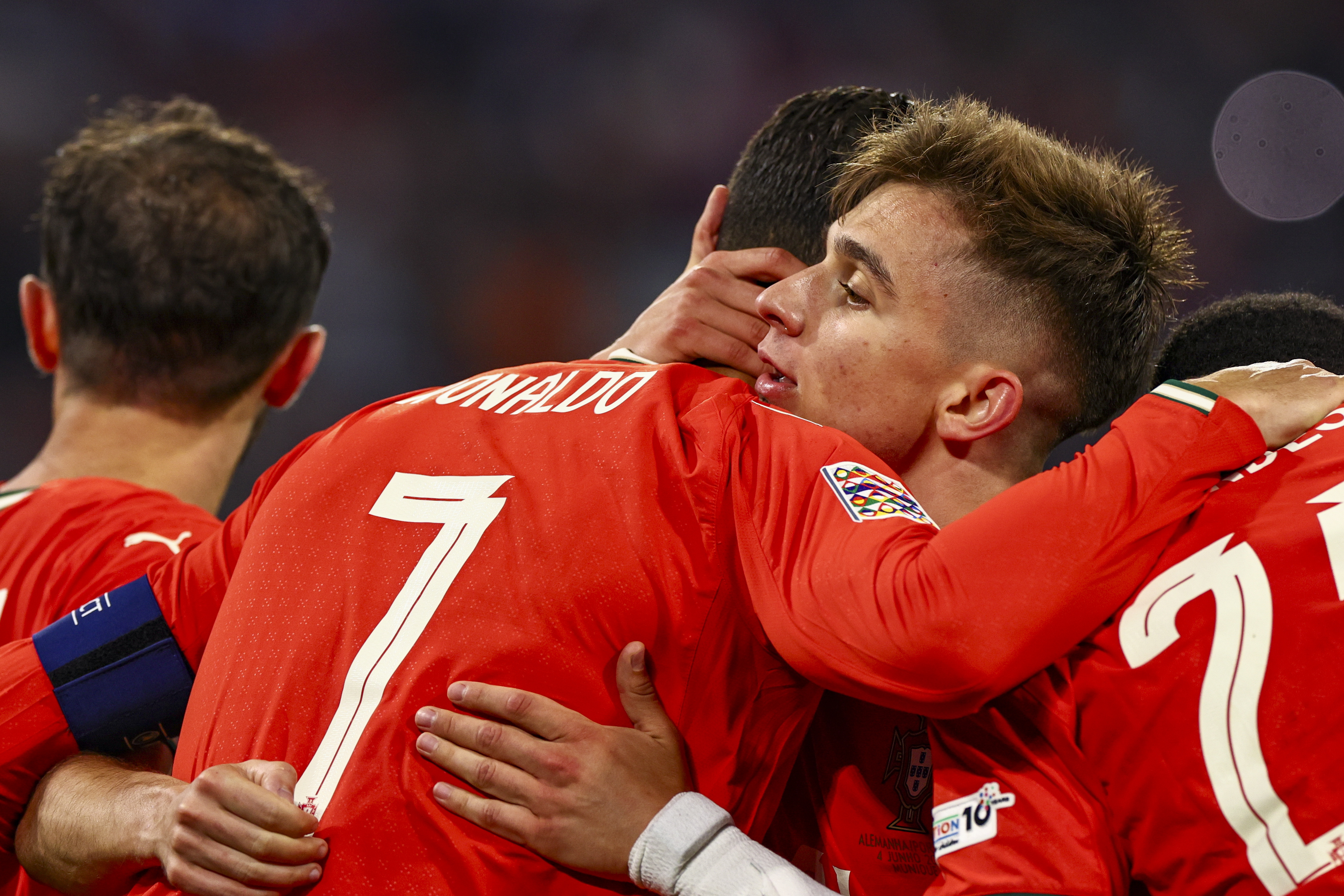 爱游戏网站-葡萄牙选手出色发挥,晋级国际比赛半决赛