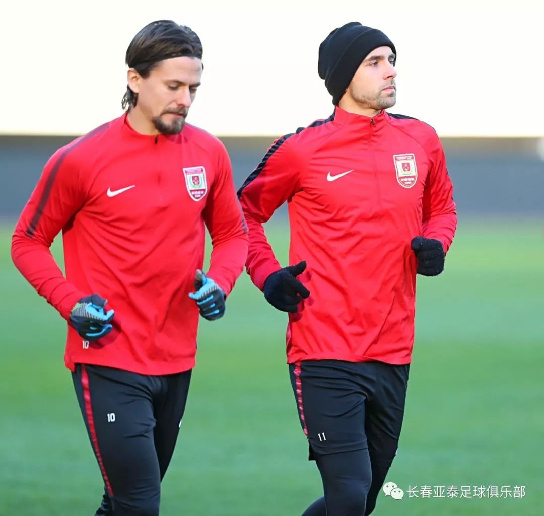 爱游戏馆-匈牙利马不停蹄,全力拼搏争取胜利的简单介绍