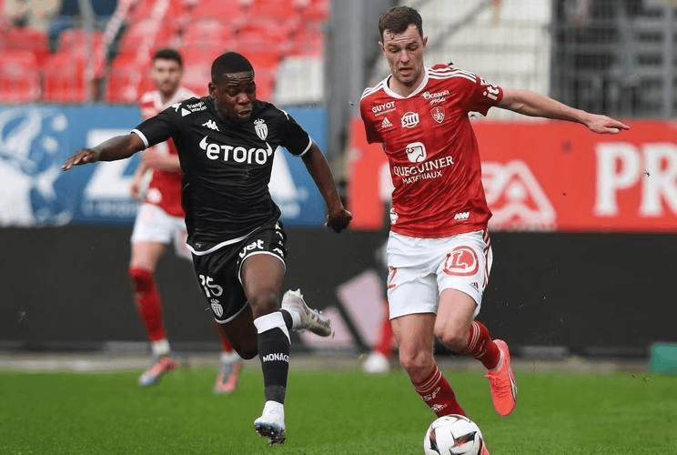 爱游戏视频-南特击败对手,取得重要比赛胜利的简单介绍